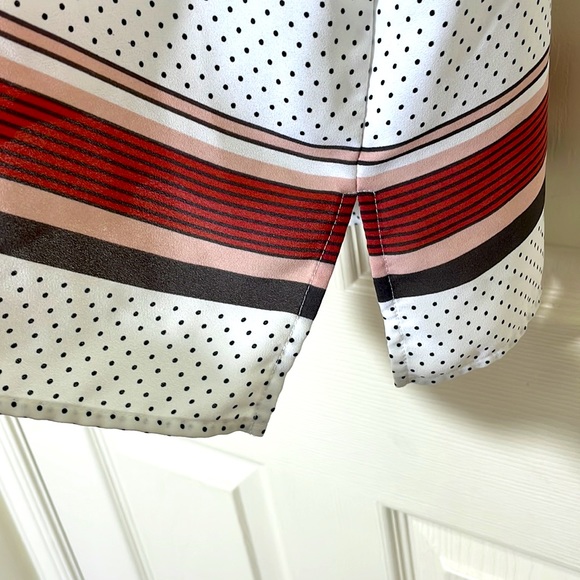 Loft Relaxed Fit White Polka Dots Tops Size Large - Picture 6 of 9